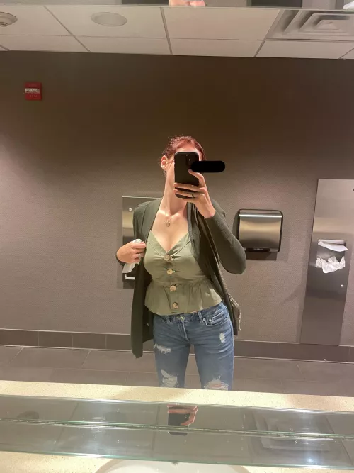 Mom jeans on point [f]