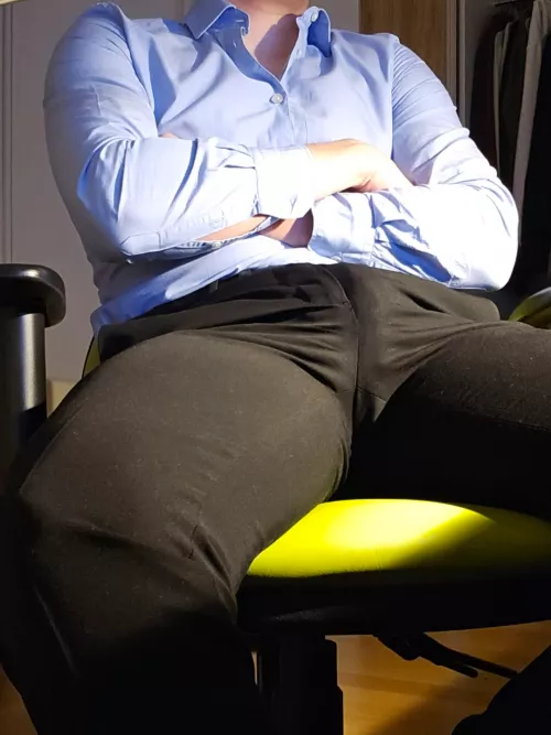 Rub my bulge