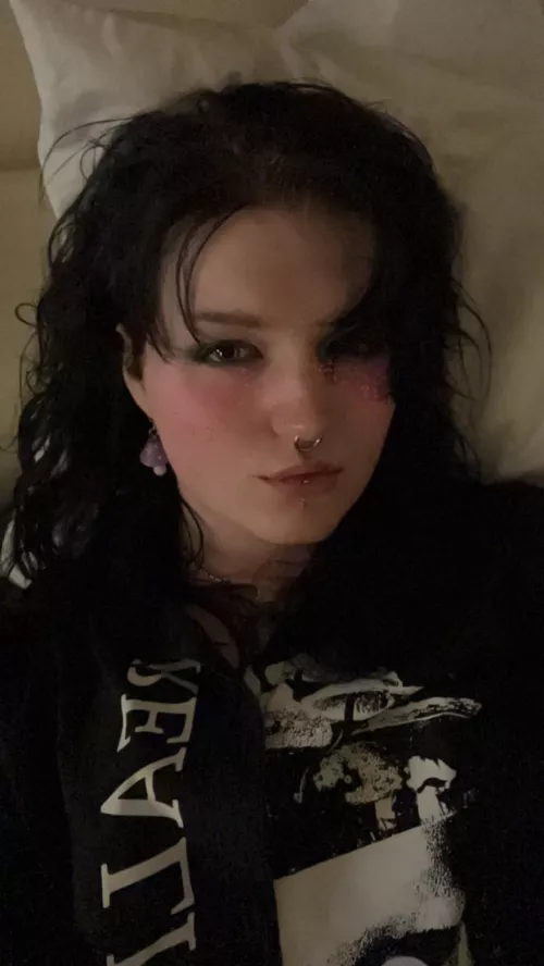 Some one told me I was a scary. What do u think ?