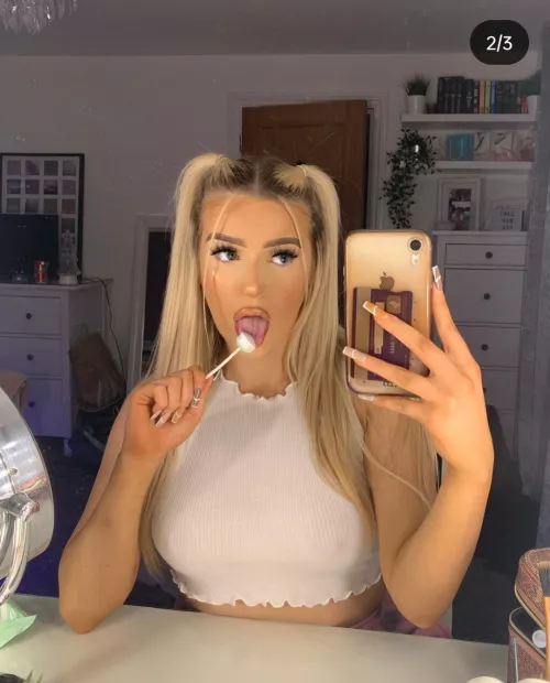 Thoughts on this blonde slut?