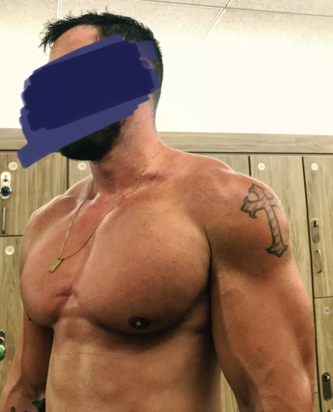 Trying to build a chest bigger than these Only Fans models [M]😜