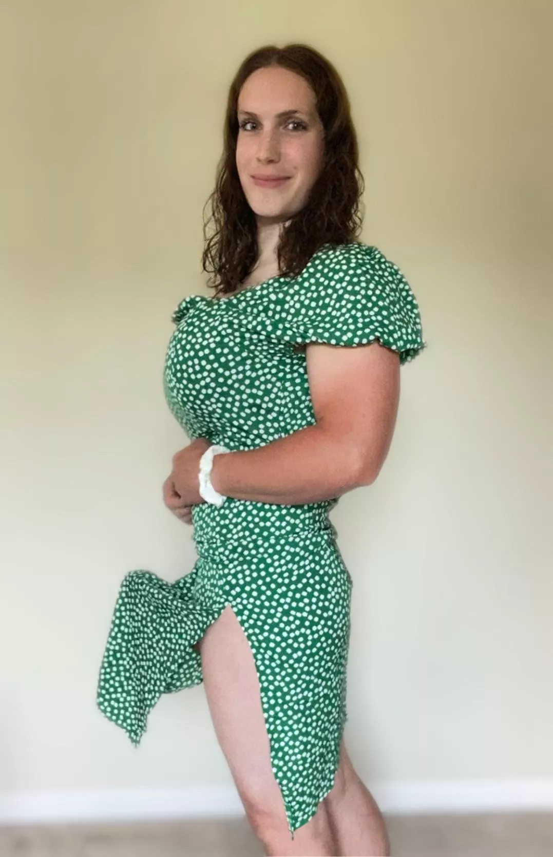 Want to see who’s bigger? Comment and I’ll send you a measuring pic.