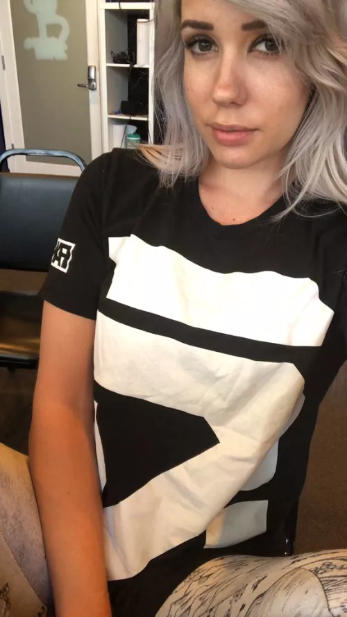 Aussie beauty Alanah Pearce