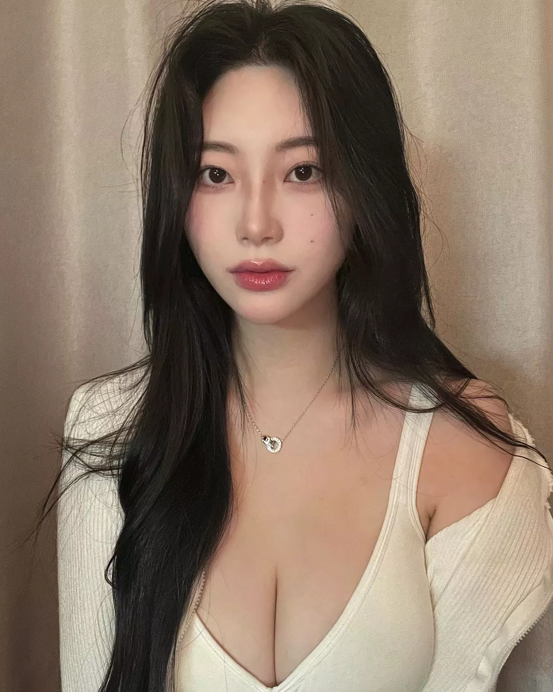 Busty korean cleavage