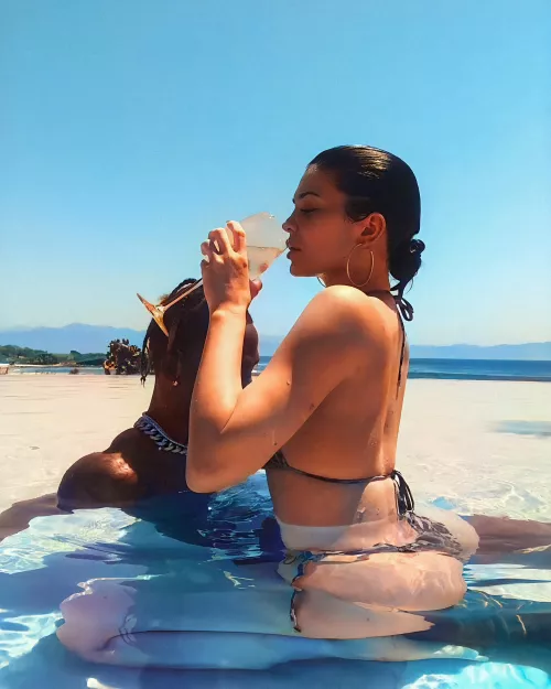 Colored picture (April 2019)