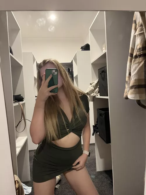 [F] My dress for my girls night out