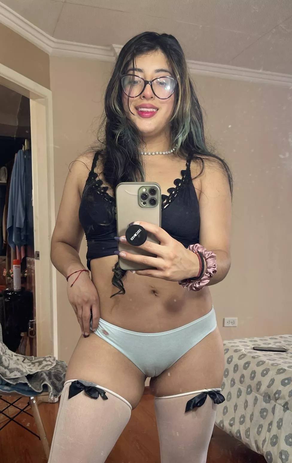 Fat lips poking out :3