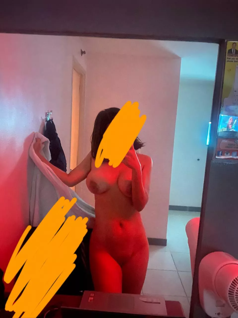 [f]eelin’ my short hair