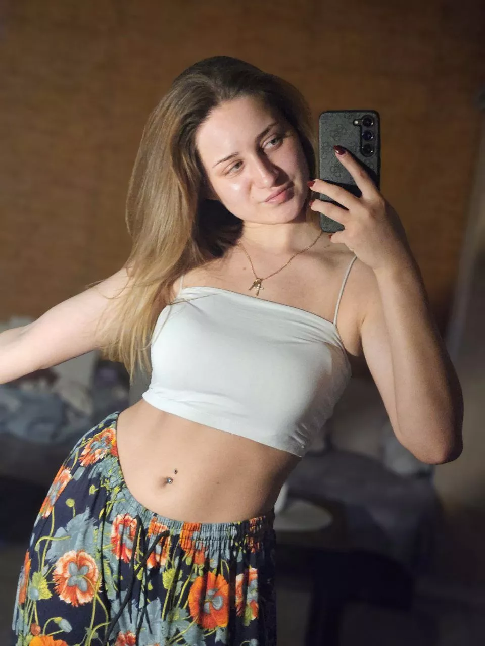 Heey, trying to look cute for you :)