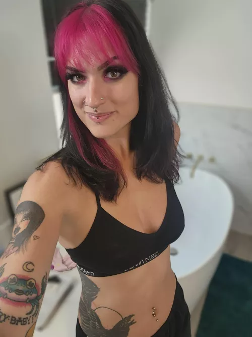 I like matching my hair and makeup