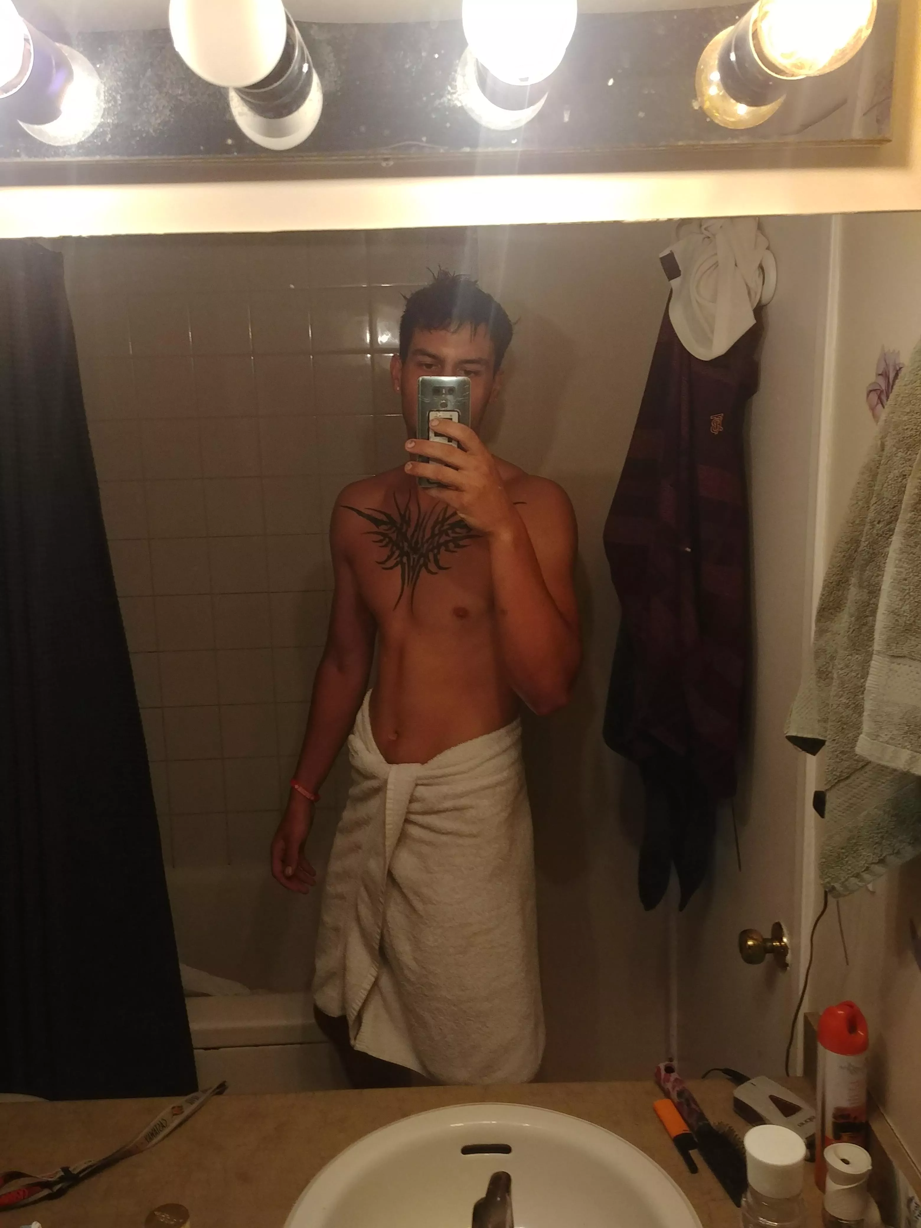 Just got my first car and jerking off in it someone make me cum snap younddumbtwink