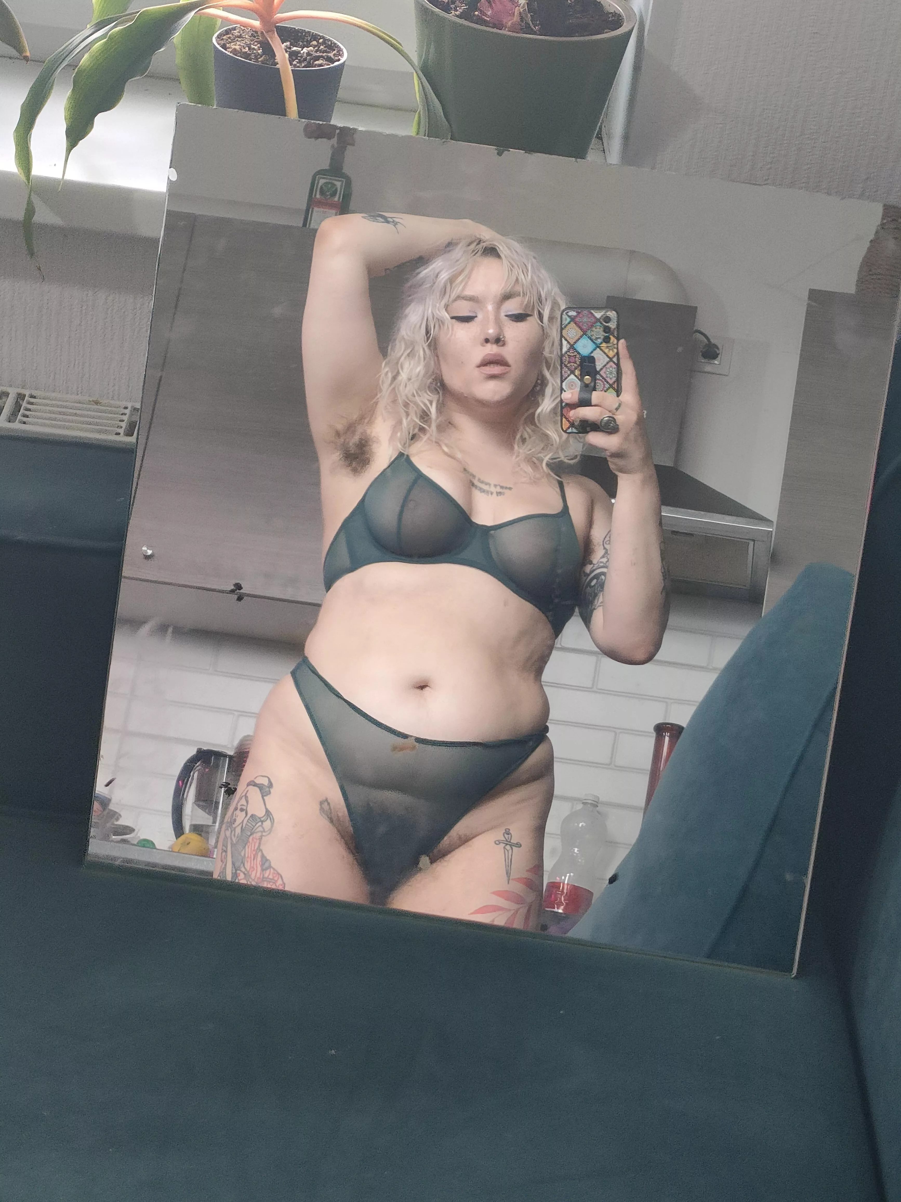 Mirror, mirror...who's the sexiest of them all? 😏