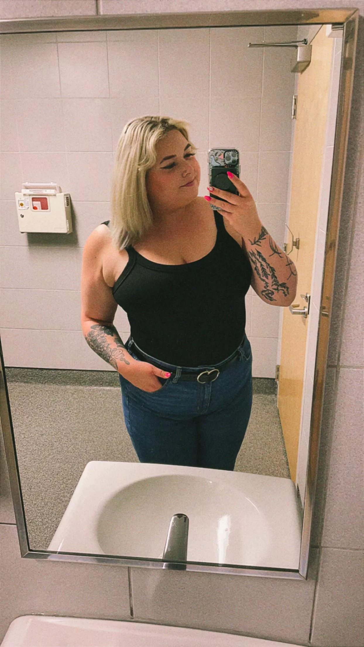 New to OF - subs and custom content available!