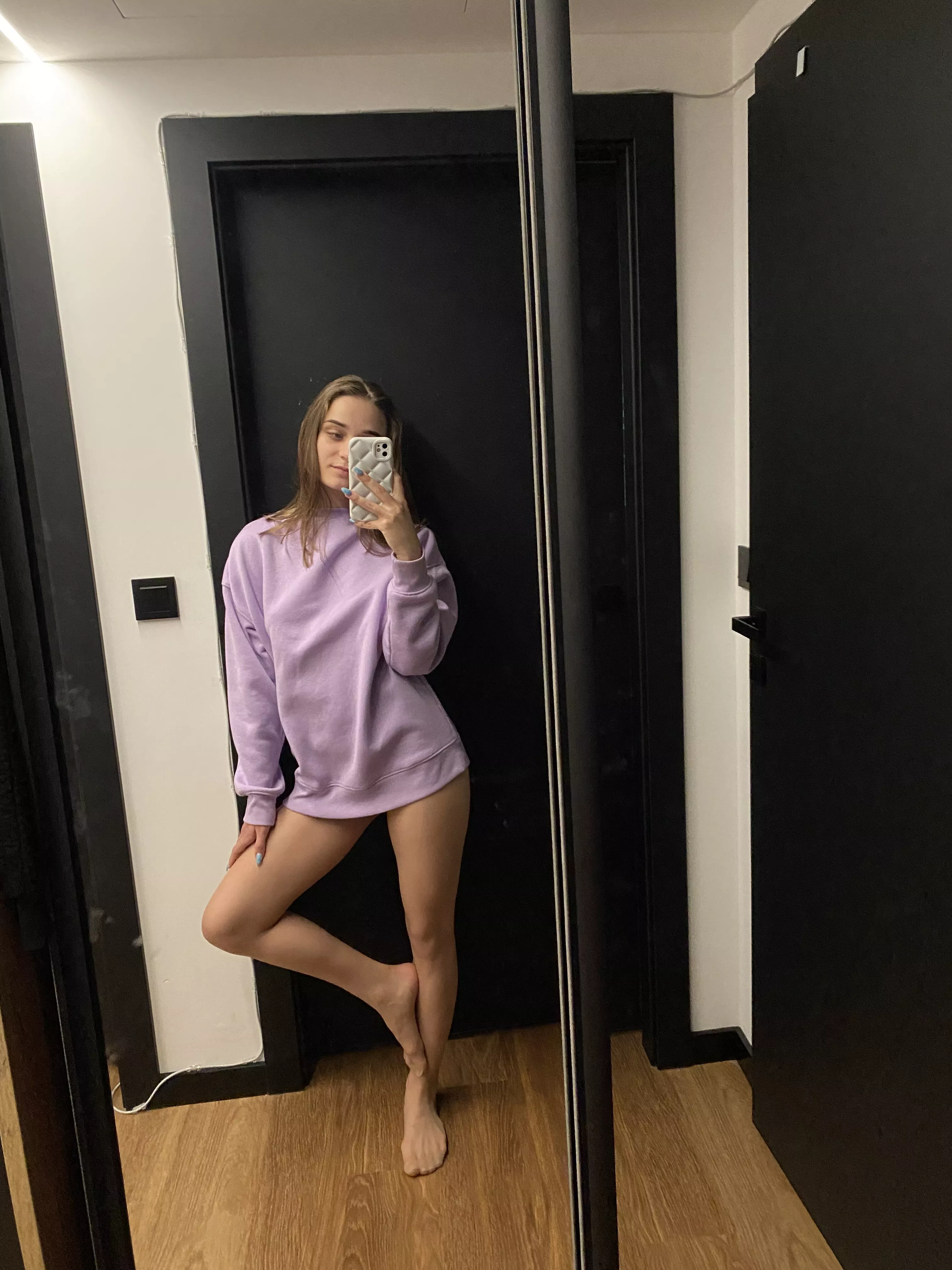 Pantyhose… with no panties