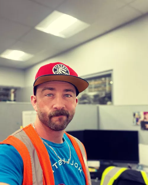 Shameless Saturday Selfie 🤳