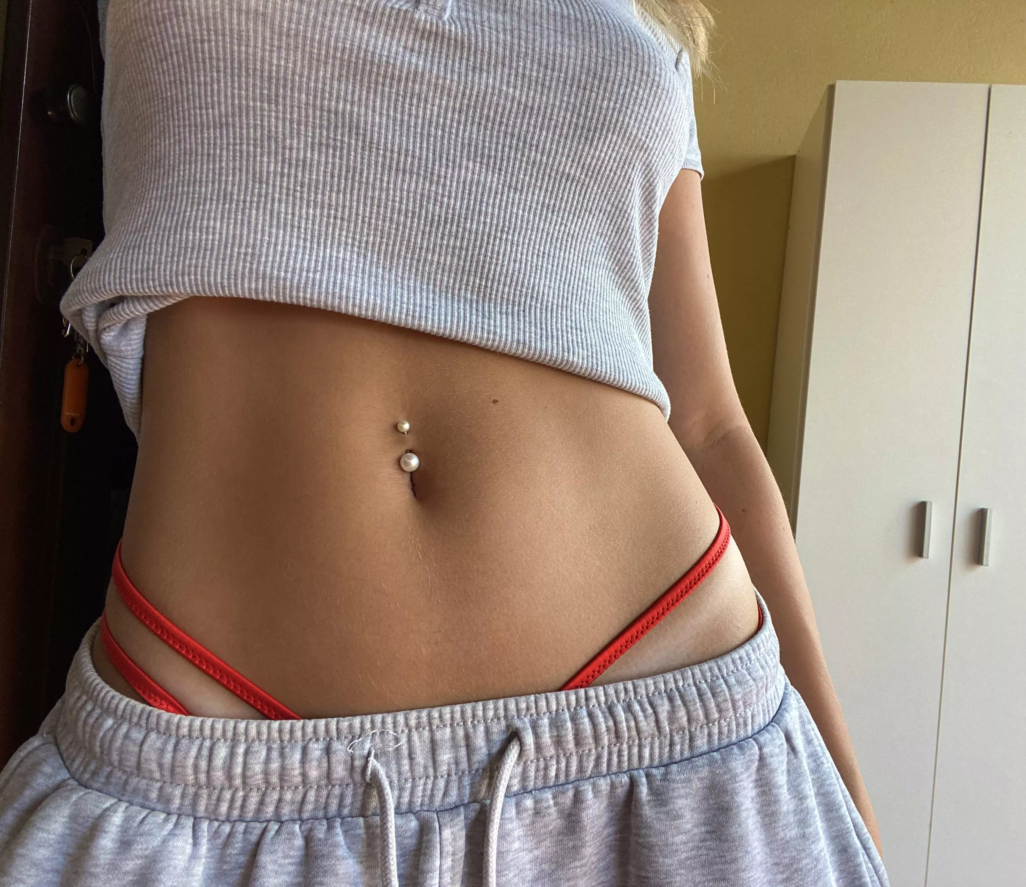 Stormy day todayy means pyjama all day ;) (18f)