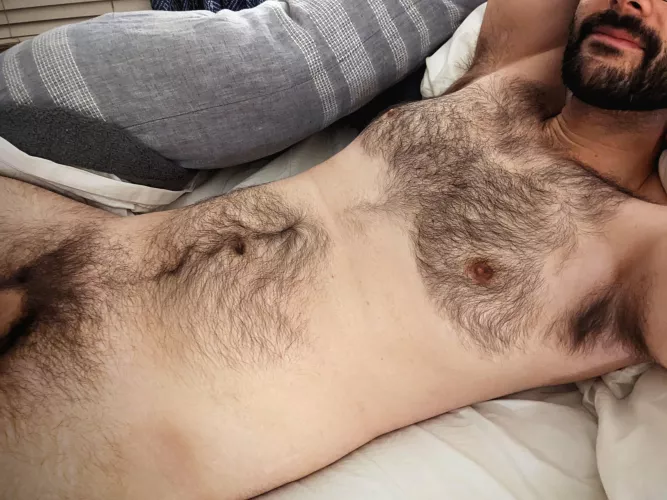 Who else just likes being naked?