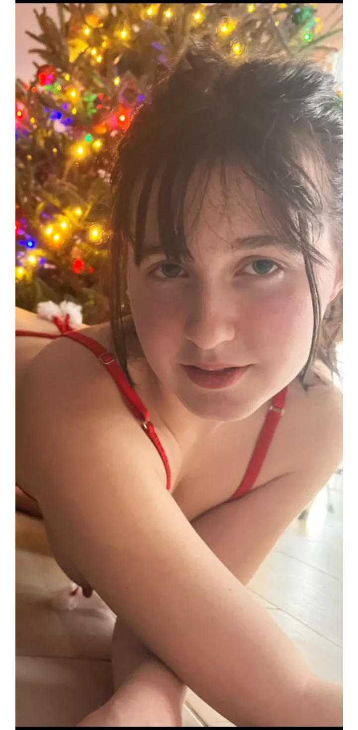 Would you like to spend some naughty time with me? 😈🥰 Your 🆕️ daily dose of hottnes is here 🤗 [Selling]🍓nudes,long videos(pussy,anal play, blowjob),sexting or longer term GFE🍓 Check if im available: Snap Fiona_white567