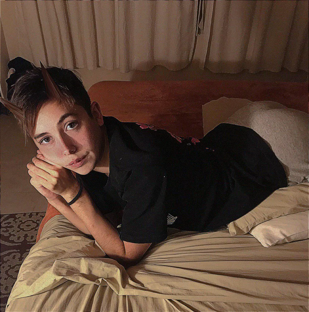 Ask me anything im bored!