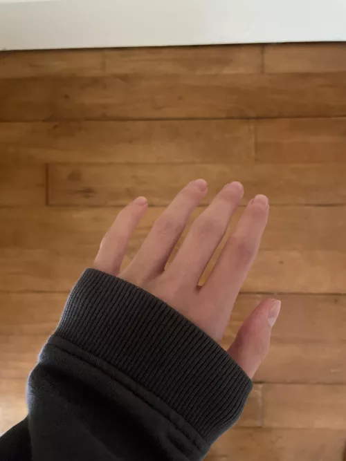 Do people like thin femboys?