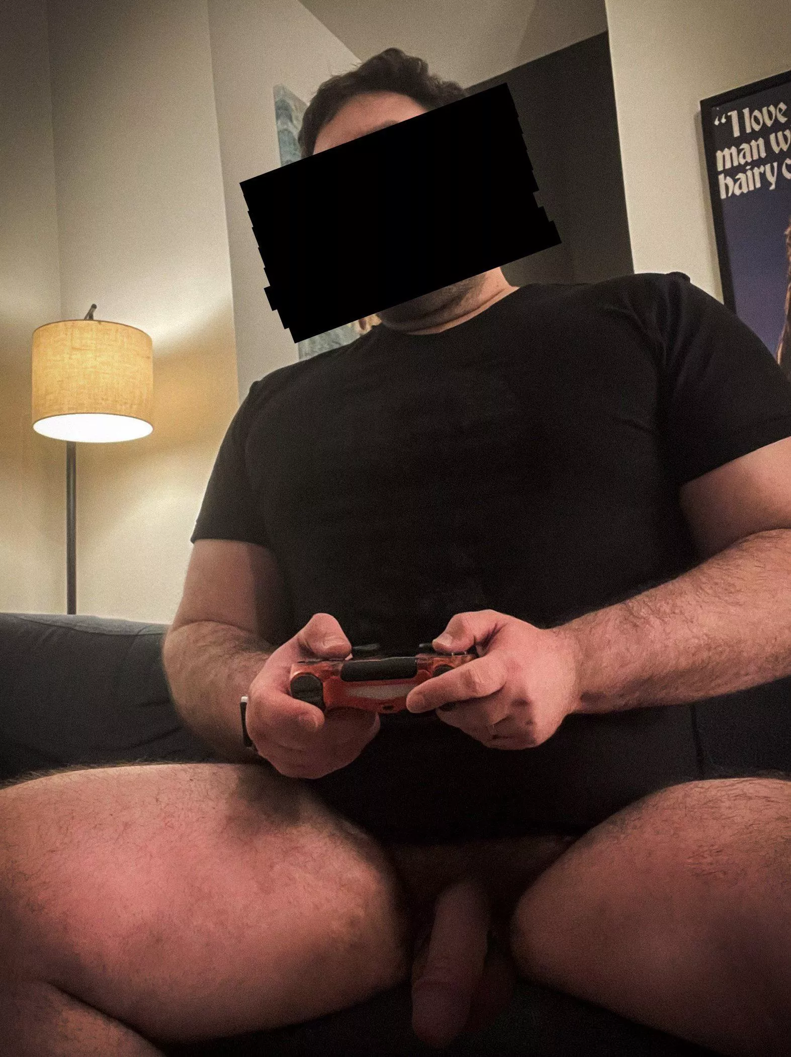 Does anyone else still play PS4?