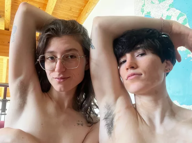 Double armpit double pleasure 🔥