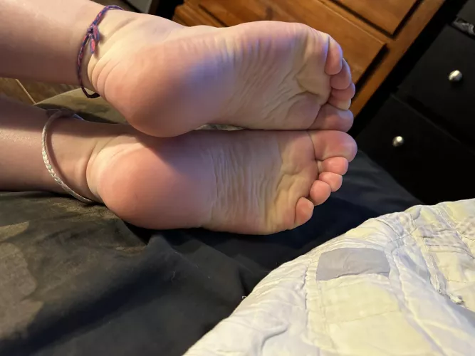 For all my feet freaks out there!😜🦶
