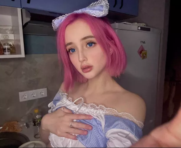 Horny college girl ready to get fucked