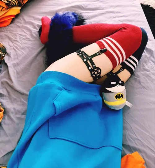 I feel soo comfy in that! 🥰🦊💜