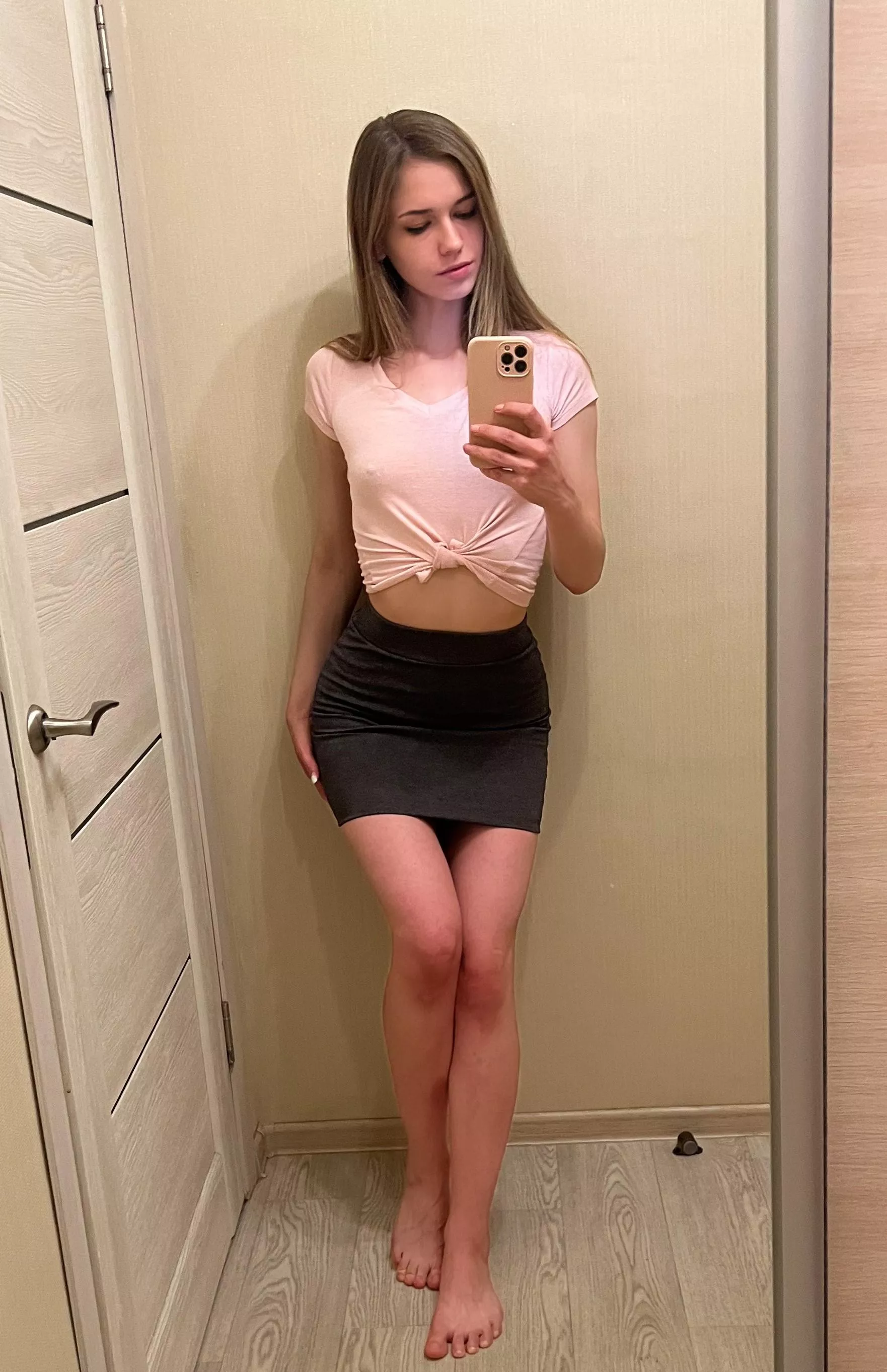 I will be an obedient secretary 💕