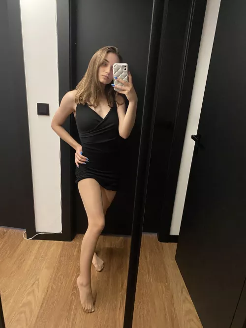 I would like you to guess the color of the underwear, but we already know that I don't wear it :)