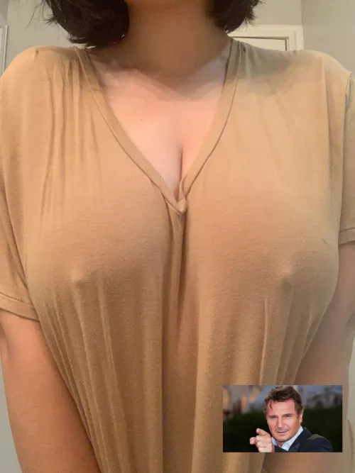 Liam approves of my outfit for errands today