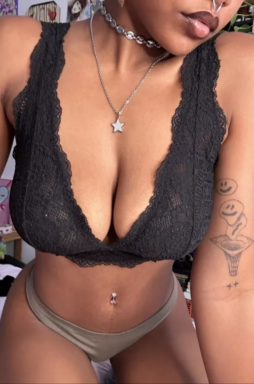 pov i’m the first thing u see in the morning