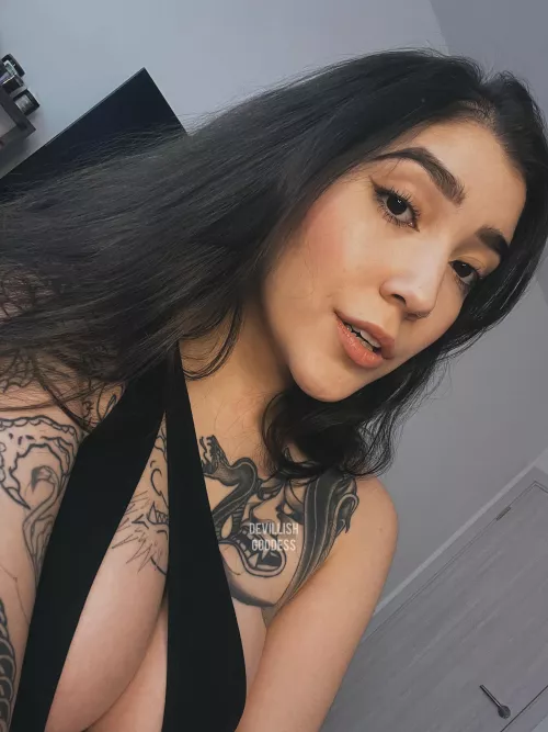 Surrender your doubts and unleash your true greatness under My watchful dominance. [vid] [cam] [dom]