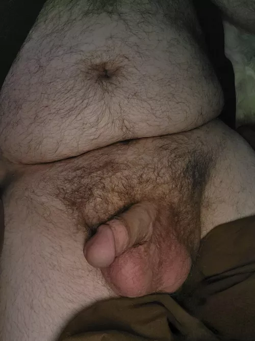 This fat cock needs some love