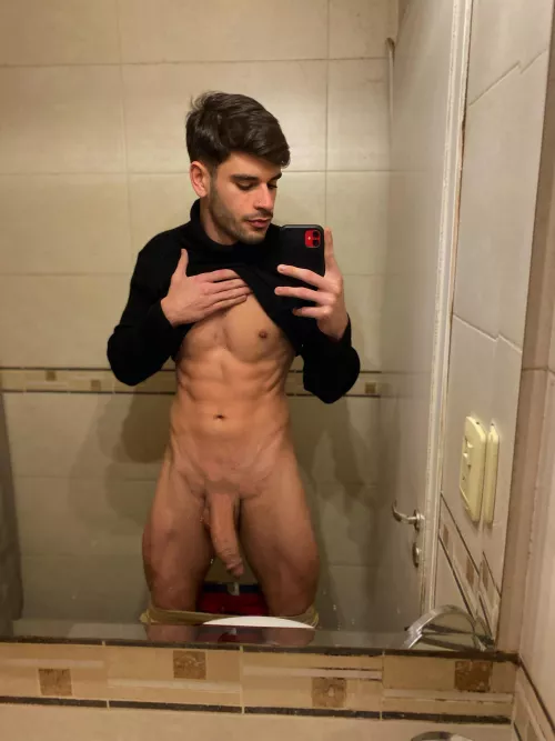 [21] I haven’t cum in 4 days, can you help me?