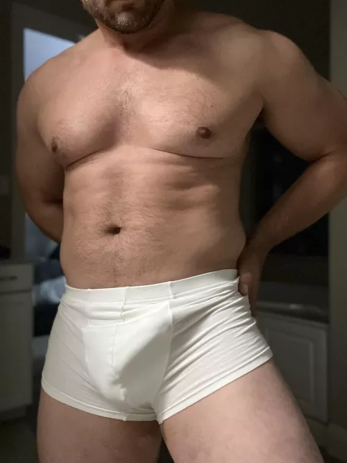 [40][M] Stand by for your Monday morning briefing