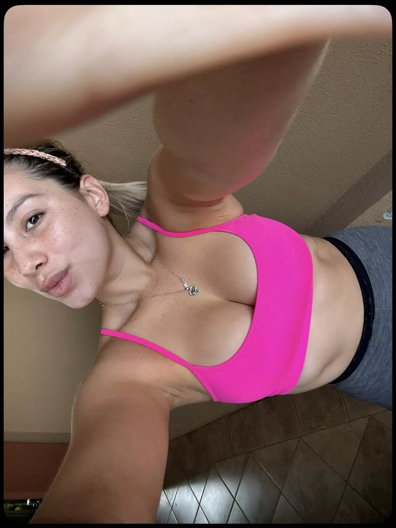 (F) yoga day, wanna join?