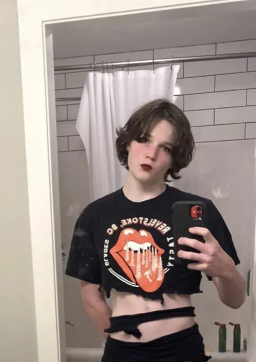 Just got dolled up and I need cuddles (;