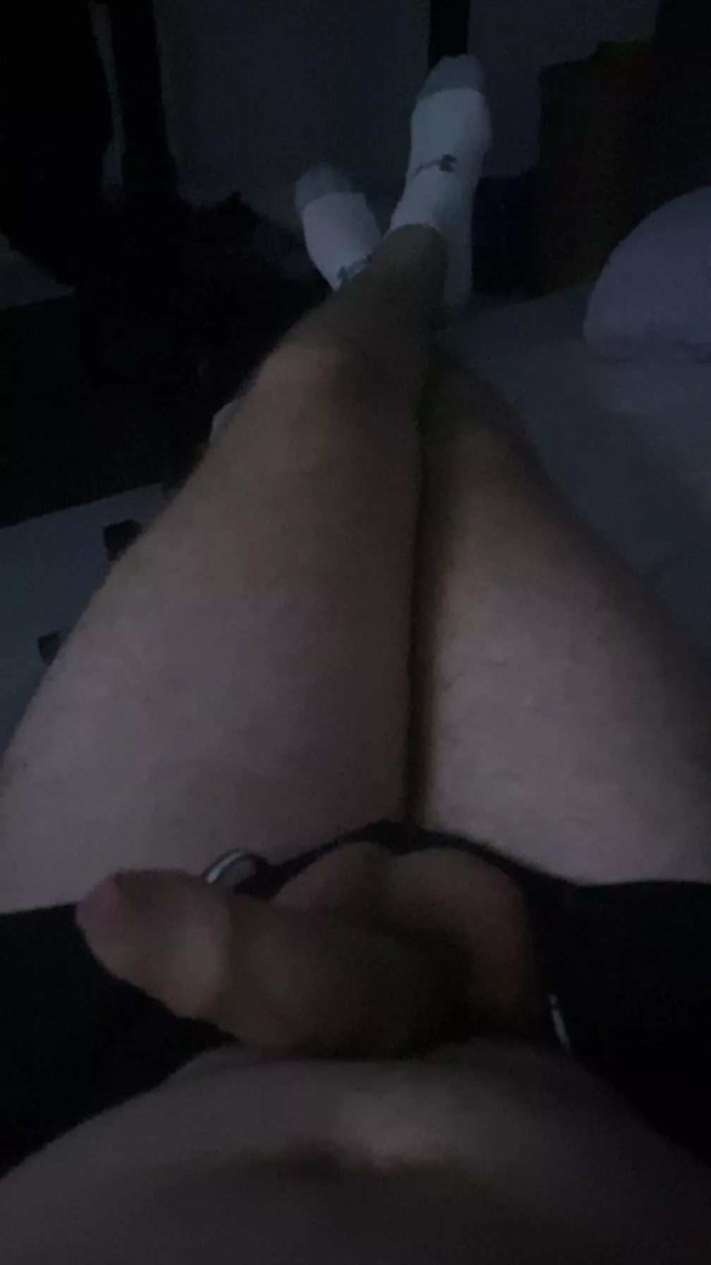 M18 Dm me I wanna show off and twerk on cam for whoever wants to see dm me