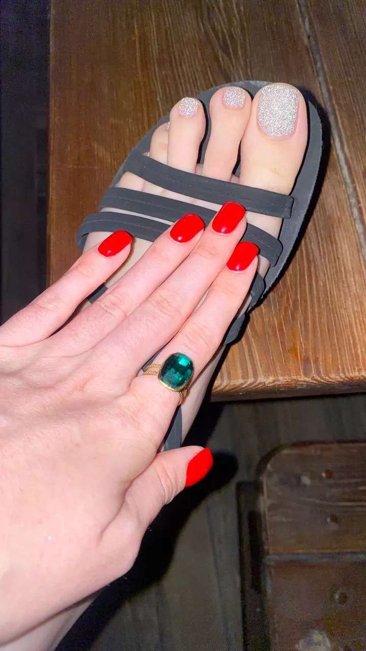 my hands and nails are always gorgeous