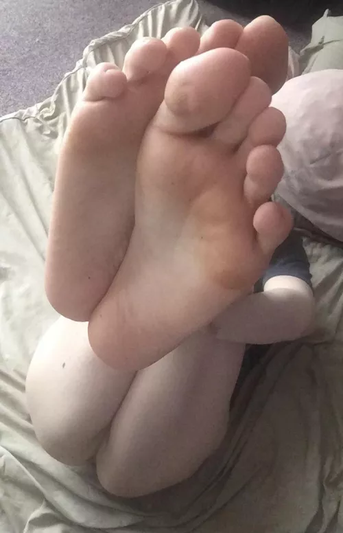 My soft lil soles 🥰