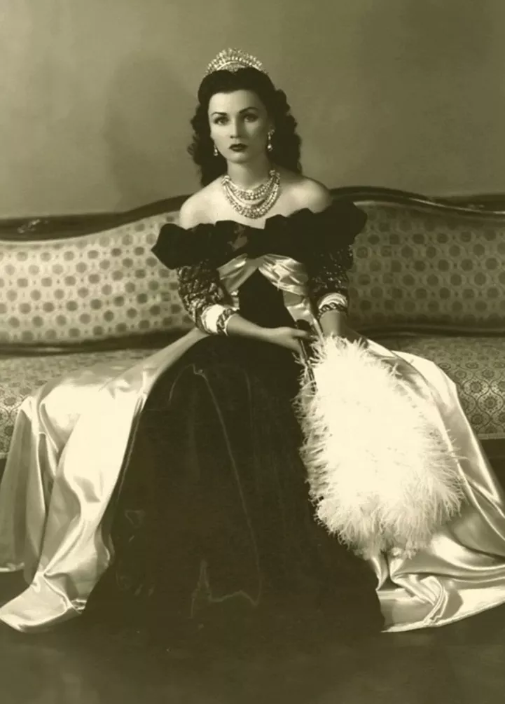 Princess Fawzia bint Fuad of Egypt, Queen of Iran, 1939 to 1948