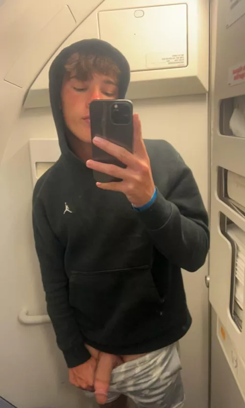 Soft plane cock😈😏