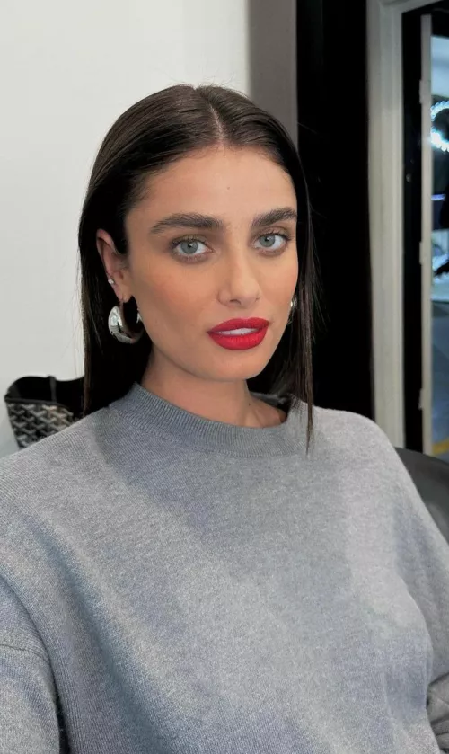 Taylor Hill