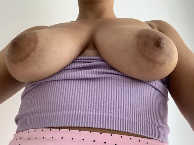 Too horny to wear clothes