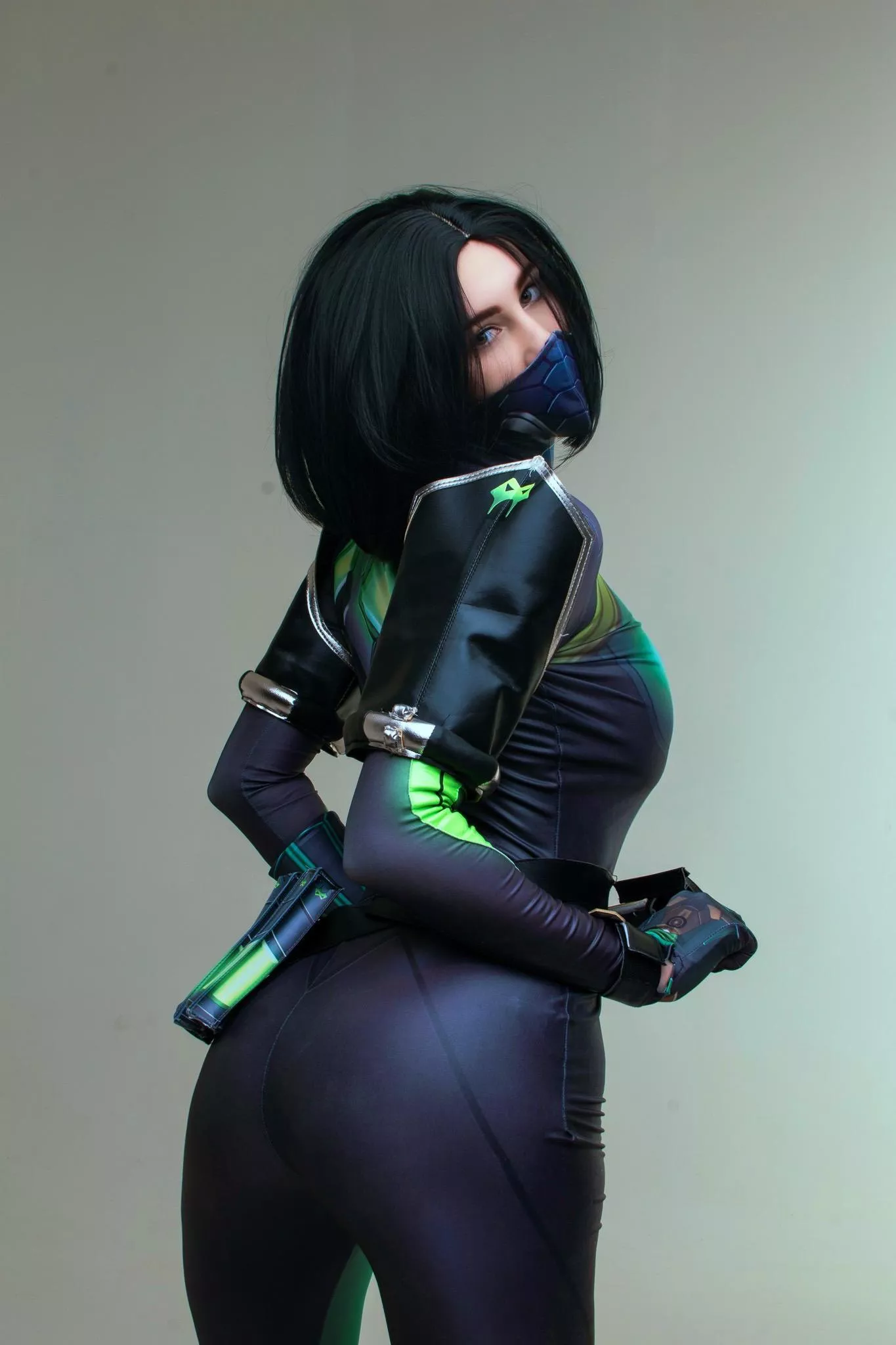 Cosplay Viper (cosplay_lola) [Valorant]