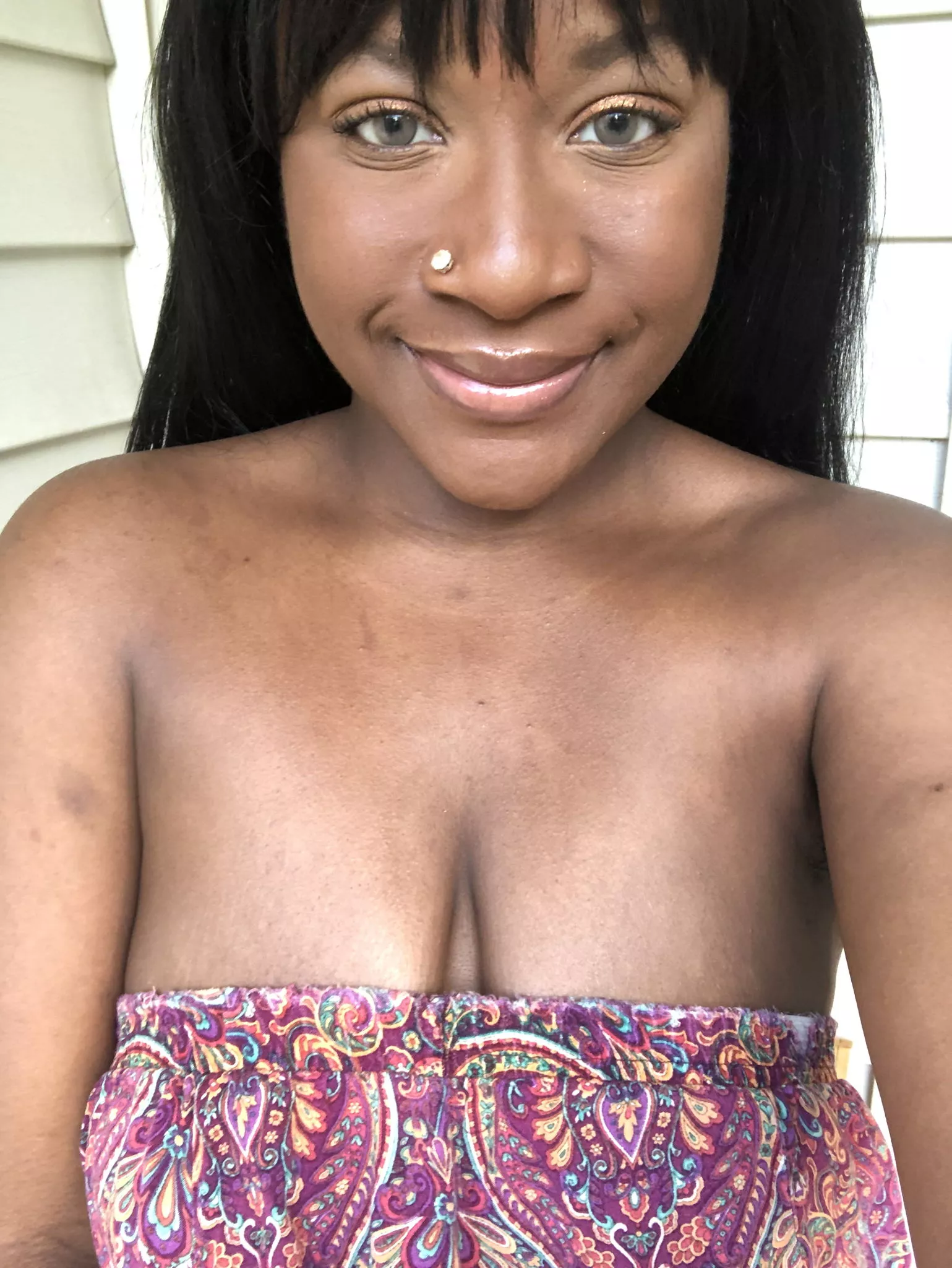 My holes need your attention