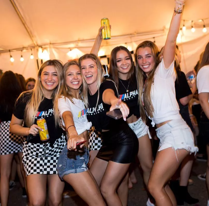 Party Girls