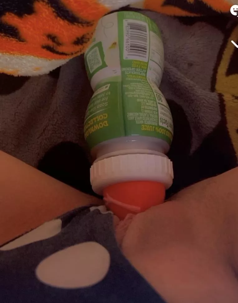 23 F anyone else like peeing in bottles?